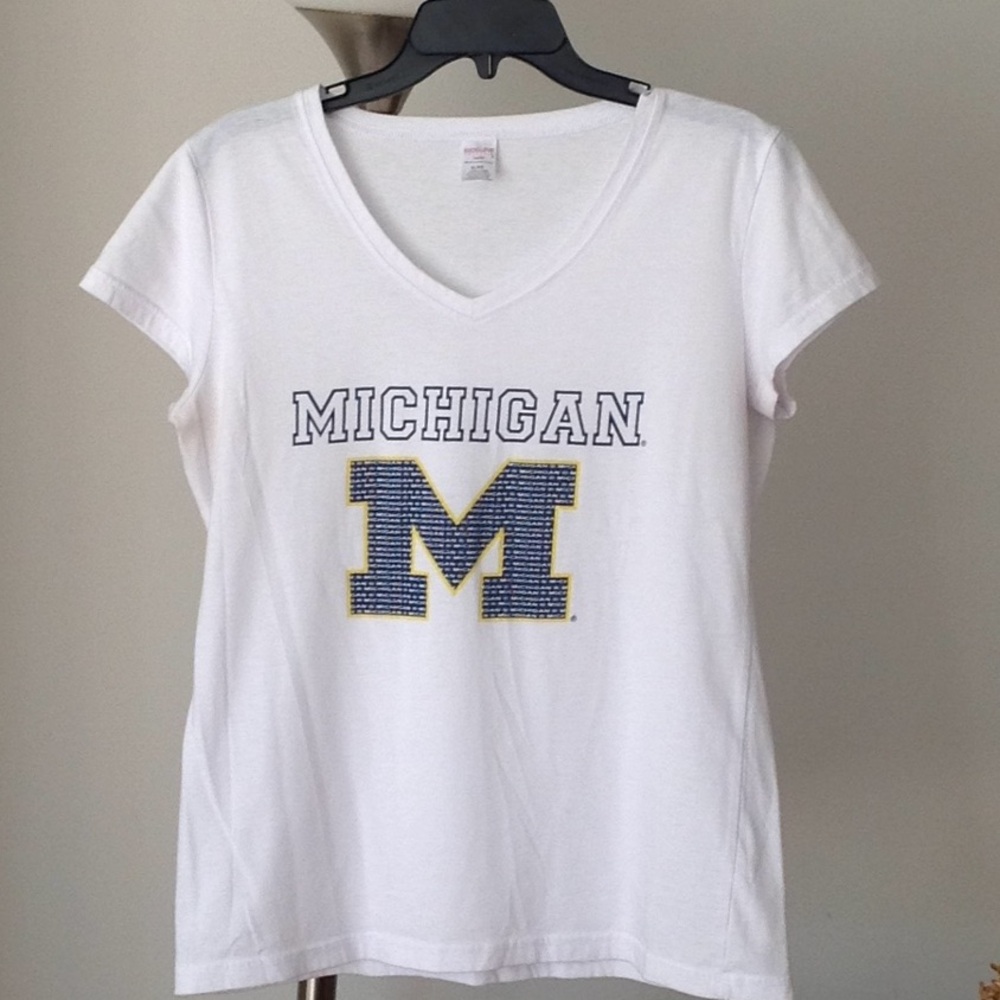 🌠 MICHIGAN - Blue & Maize Cap Sleeve Tee Shirt
